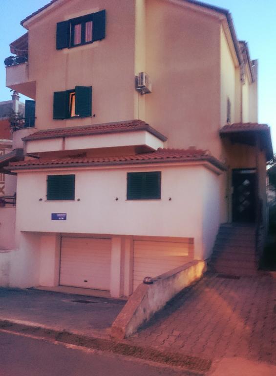 Luciana Apartment Zadar Exterior photo